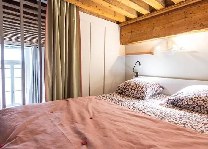 Apartament Caponni *